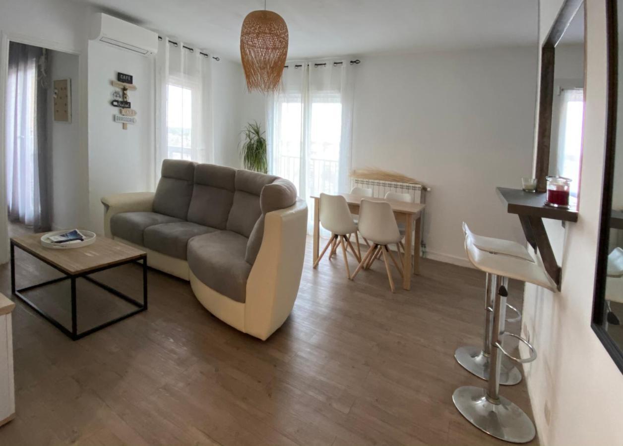 איסטרס Appartement T2 Proche Centre Ville מראה חיצוני תמונה